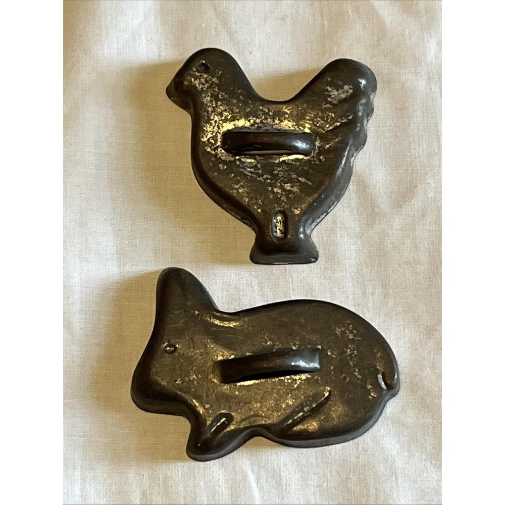 Lot of 2 Vintage Antique Primitive Metal Cookie Cutters Chicken & Bunny